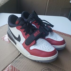 Air Jordan Legacy 312 Low Chicago